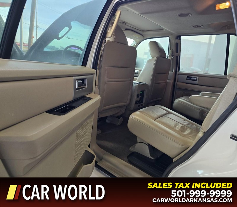 Ford Expedition Vehicle Full-screen Gallery Image 9