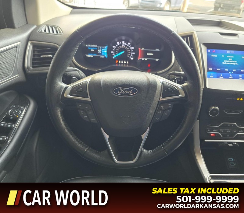 Ford Edge Vehicle Full-screen Gallery Image 17
