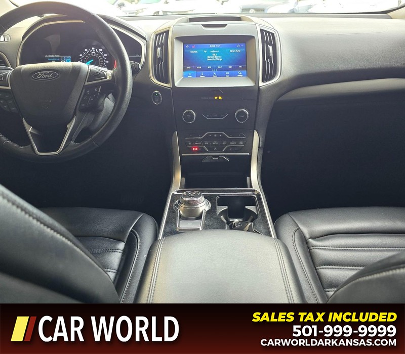 Ford Edge Vehicle Full-screen Gallery Image 20