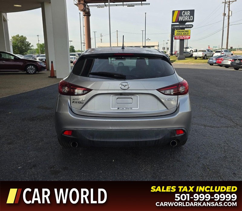 Mazda Mazda3 Hatchback Vehicle Full-screen Gallery Image 5