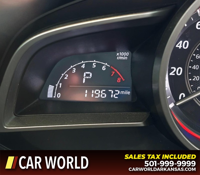 Mazda Mazda3 Hatchback Vehicle Full-screen Gallery Image 16