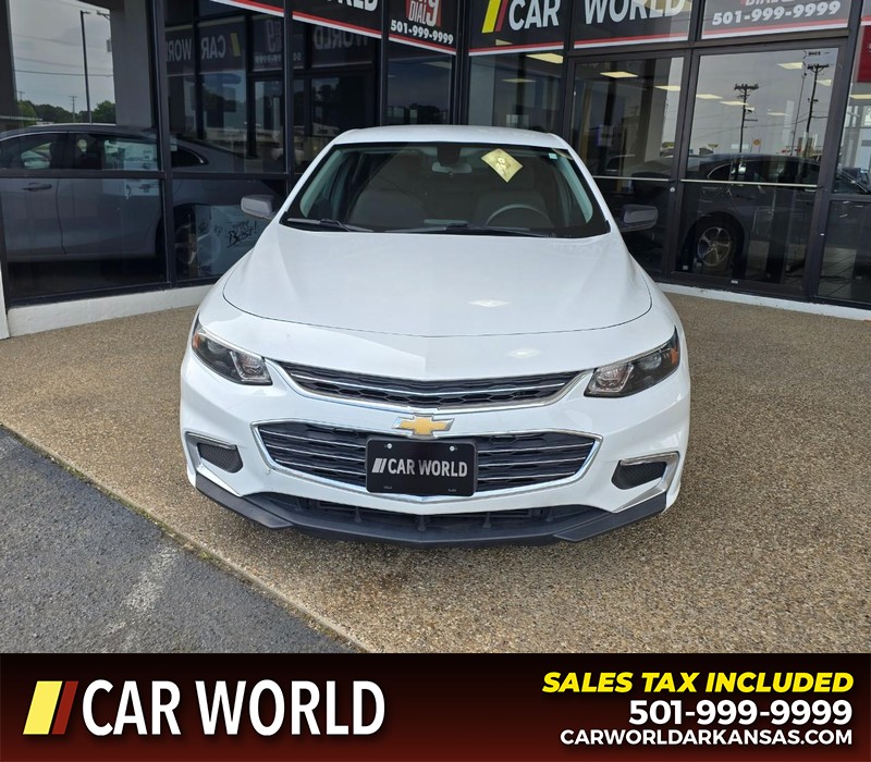 Chevrolet Malibu Vehicle Full-screen Gallery Image 2