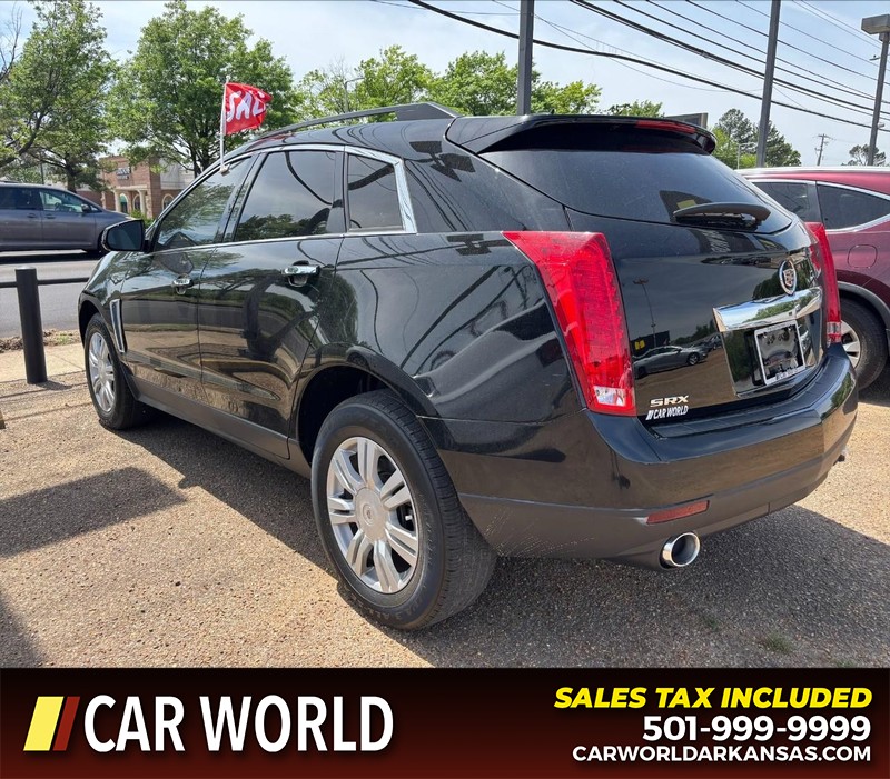 Cadillac SRX Vehicle Full-screen Gallery Image 7