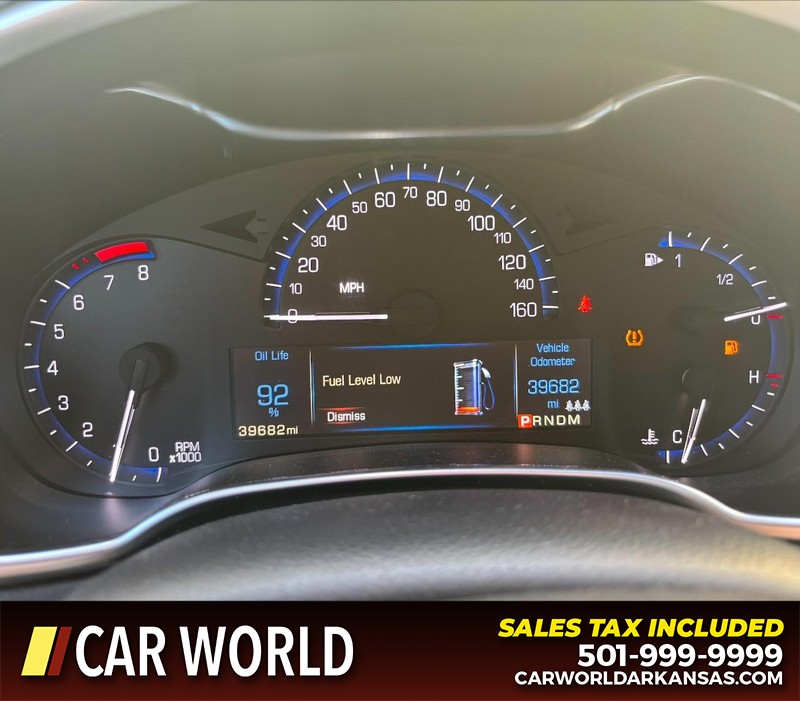 Cadillac SRX Vehicle Full-screen Gallery Image 19