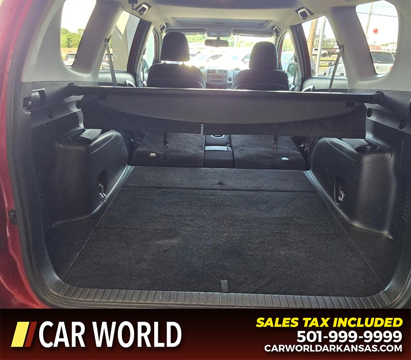 Toyota RAV4 Vehicle Full-screen Gallery Image 14