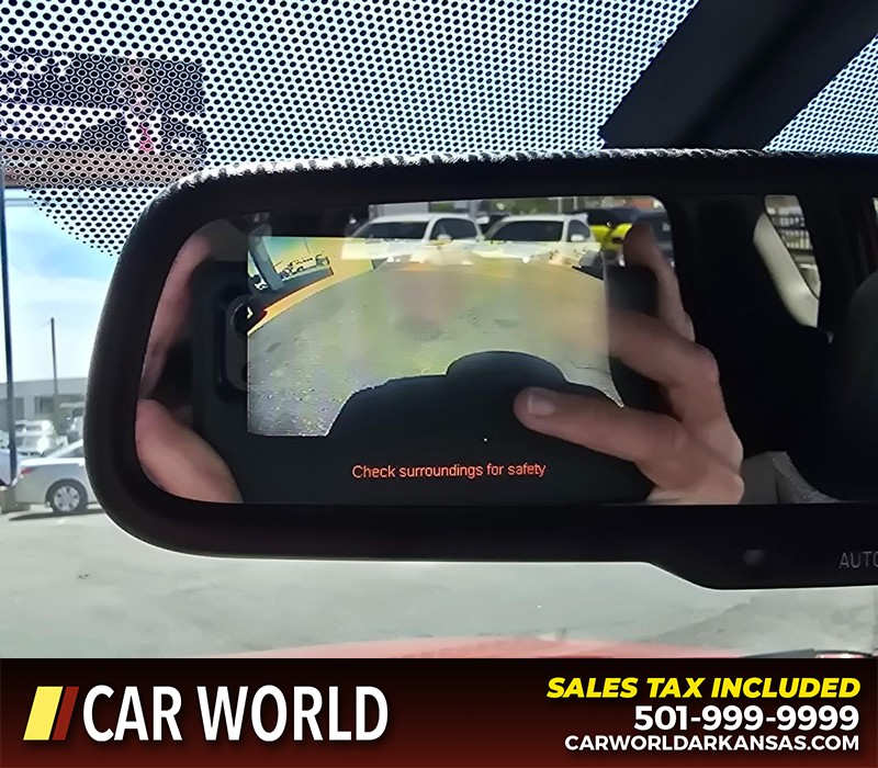 Toyota RAV4 Vehicle Full-screen Gallery Image 20