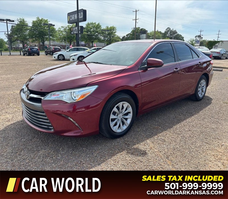 Toyota Camry Vehicle Full-screen Gallery Image 9