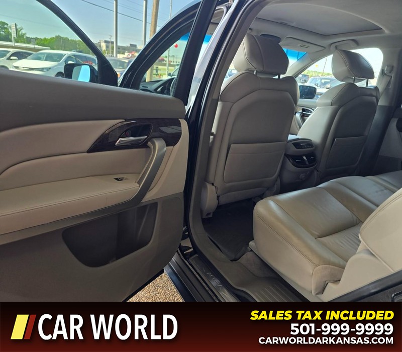 Acura MDX Vehicle Full-screen Gallery Image 9