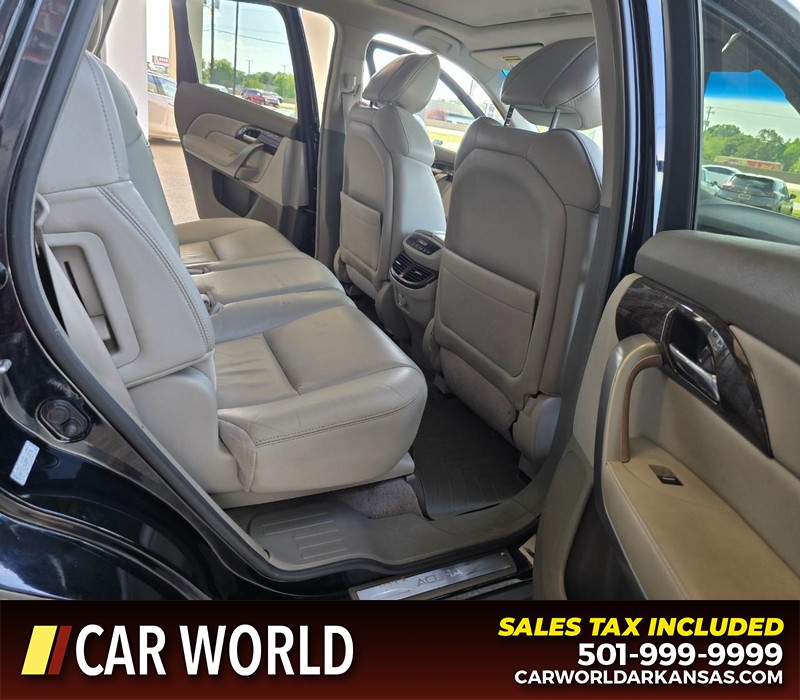 Acura MDX Vehicle Full-screen Gallery Image 12