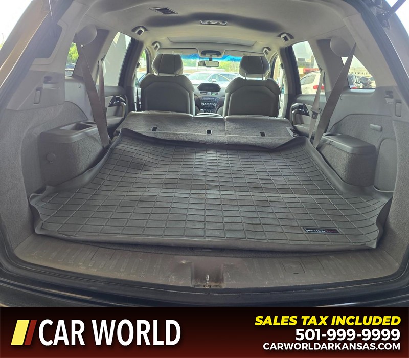 Acura MDX Vehicle Full-screen Gallery Image 17