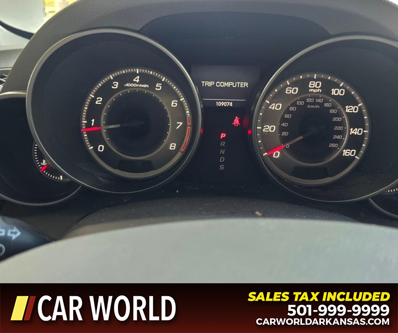 Acura MDX Vehicle Full-screen Gallery Image 20