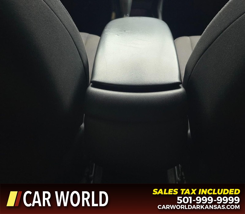 Chevrolet Malibu Vehicle Full-screen Gallery Image 19