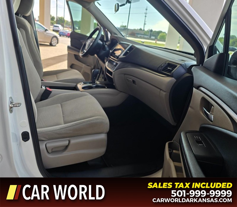 Honda Pilot Vehicle Full-screen Gallery Image 11