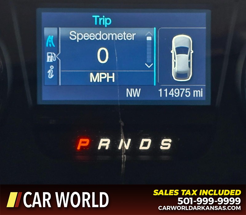 Ford Taurus Vehicle Full-screen Gallery Image 17