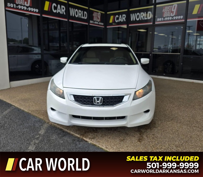 Honda Accord Coupe Vehicle Full-screen Gallery Image 2