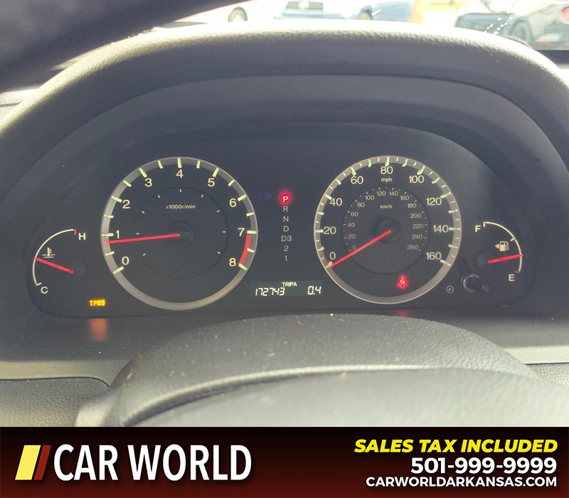 Honda Accord Coupe Vehicle Full-screen Gallery Image 16