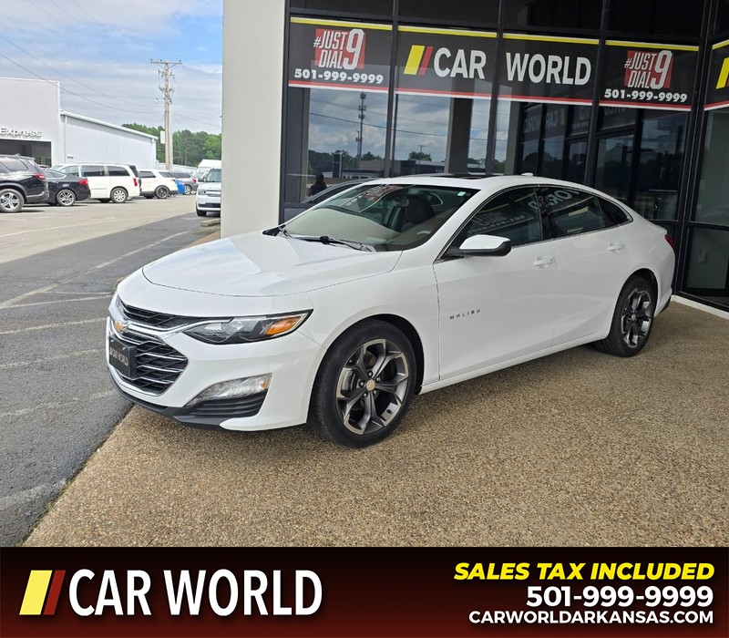 Chevrolet Malibu Vehicle Full-screen Gallery Image 3