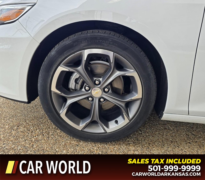 Chevrolet Malibu Vehicle Full-screen Gallery Image 6