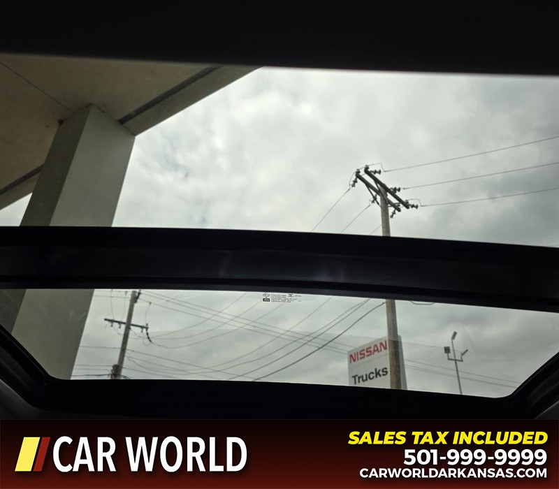 Chevrolet Malibu Vehicle Full-screen Gallery Image 19