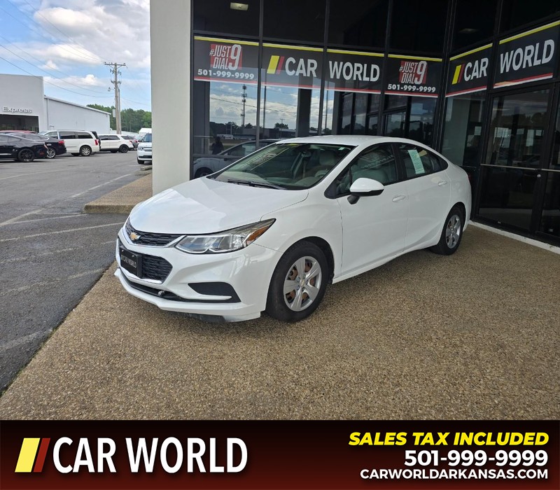 Chevrolet Cruze Vehicle Full-screen Gallery Image 3