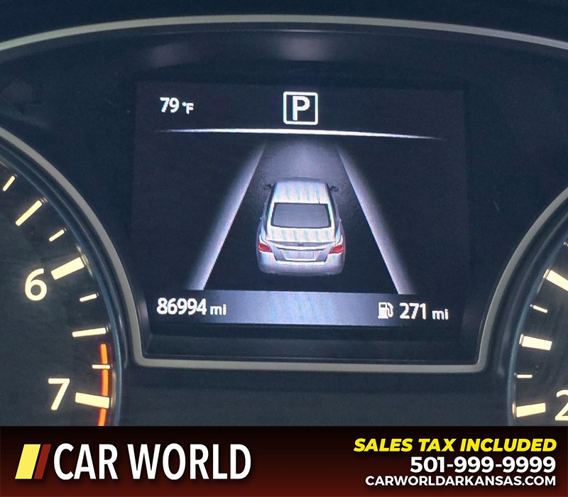 Nissan Altima Vehicle Full-screen Gallery Image 15