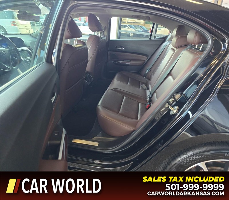 Acura TLX Vehicle Full-screen Gallery Image 10