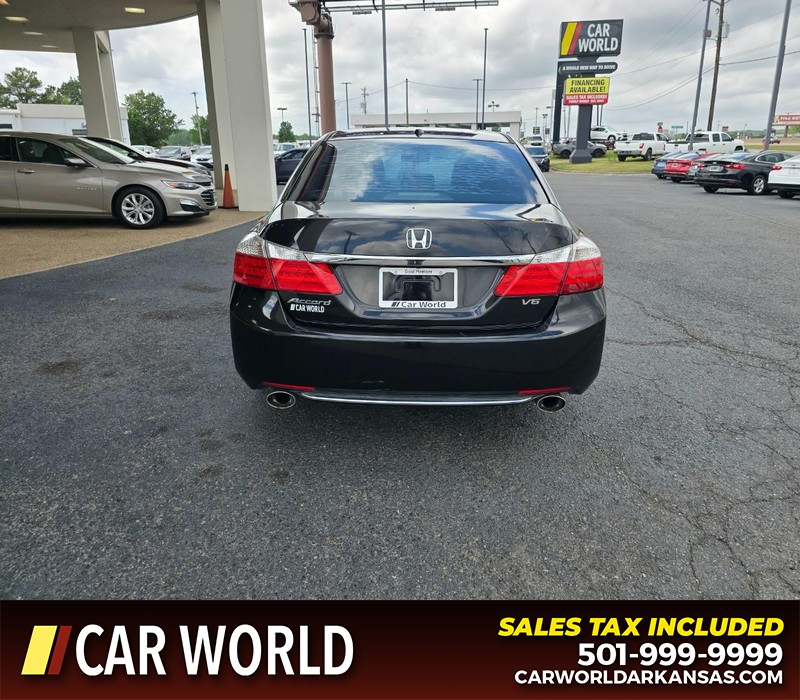 Honda Accord Sedan Vehicle Full-screen Gallery Image 5