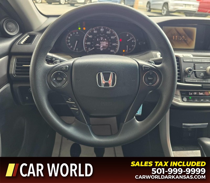 Honda Accord Coupe Vehicle Full-screen Gallery Image 13