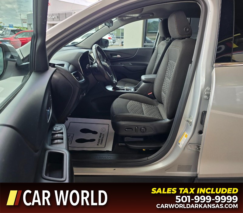 Chevrolet Equinox Vehicle Full-screen Gallery Image 8