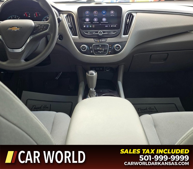 Chevrolet Malibu Vehicle Full-screen Gallery Image 18