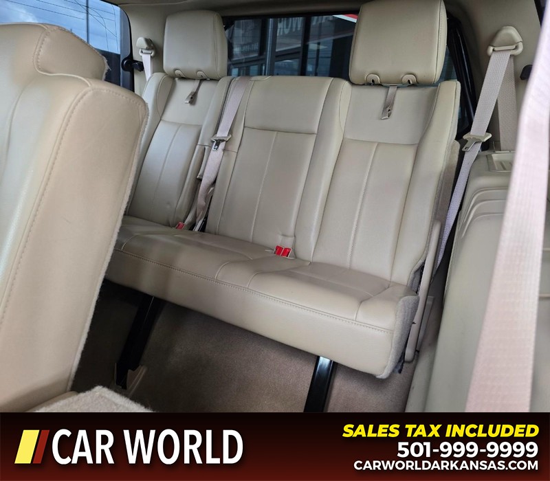 Ford Expedition Vehicle Full-screen Gallery Image 11