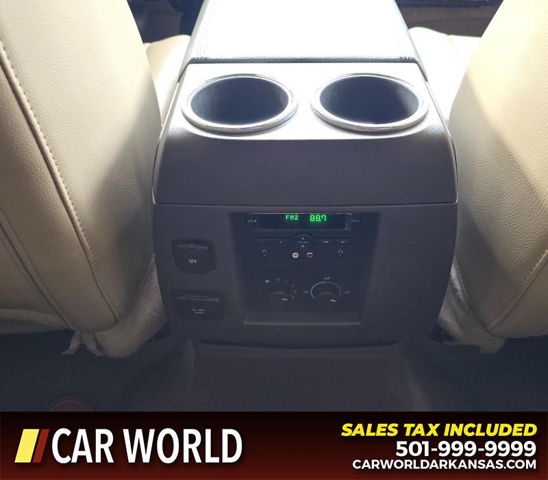 Ford Expedition Vehicle Full-screen Gallery Image 26