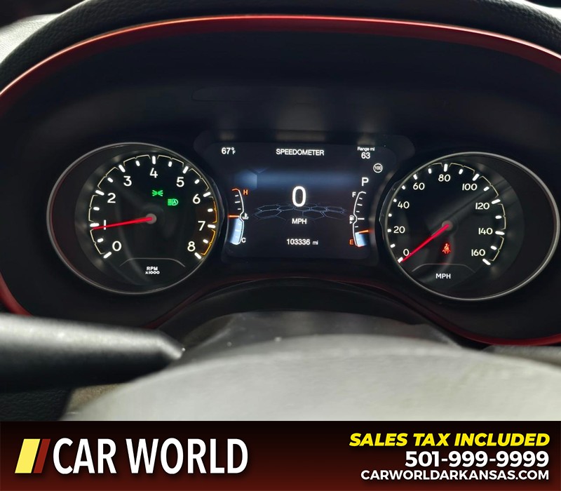 Jeep Compass Vehicle Full-screen Gallery Image 17