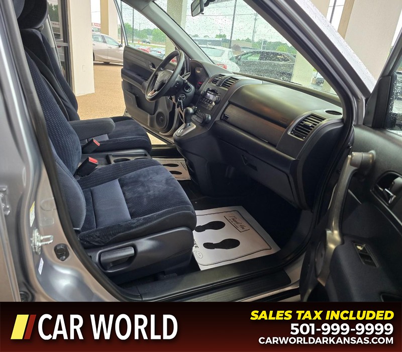 Honda CR-V Vehicle Full-screen Gallery Image 11