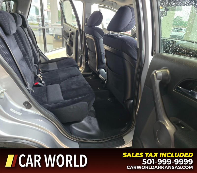 Honda CR-V Vehicle Full-screen Gallery Image 12