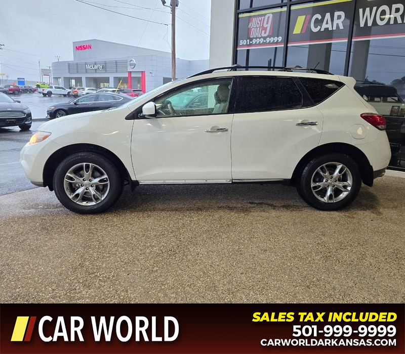 Nissan Murano Vehicle Full-screen Gallery Image 4