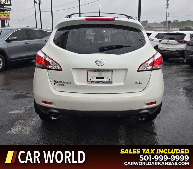 Nissan Murano Vehicle Full-screen Gallery Image 5