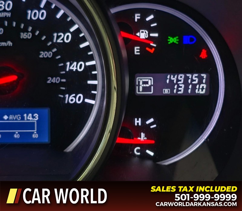 Nissan Murano Vehicle Full-screen Gallery Image 16