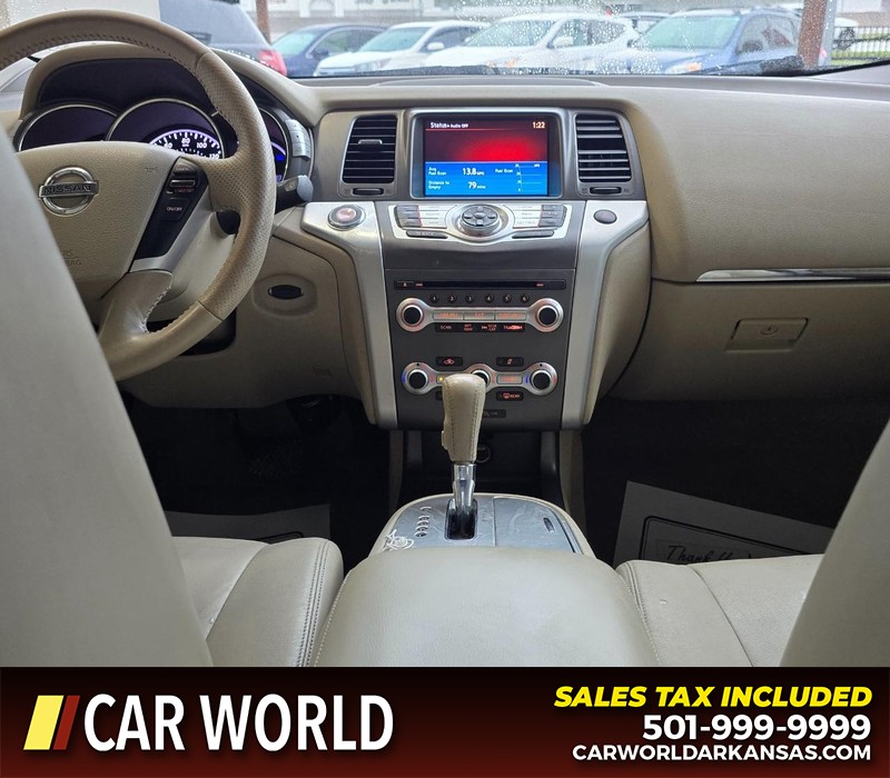 Nissan Murano Vehicle Full-screen Gallery Image 18