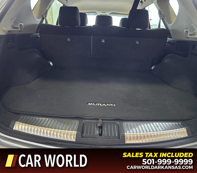 Nissan Murano Vehicle Full-screen Gallery Image 13