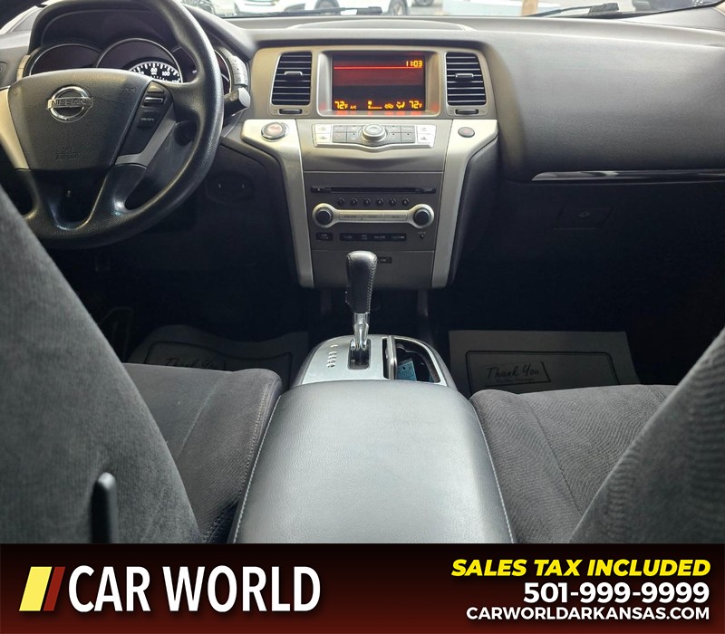 Nissan Murano Vehicle Full-screen Gallery Image 19