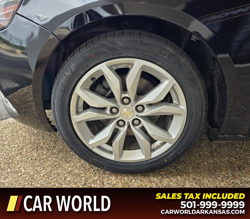 Chevrolet Impala Vehicle Full-screen Gallery Image 6