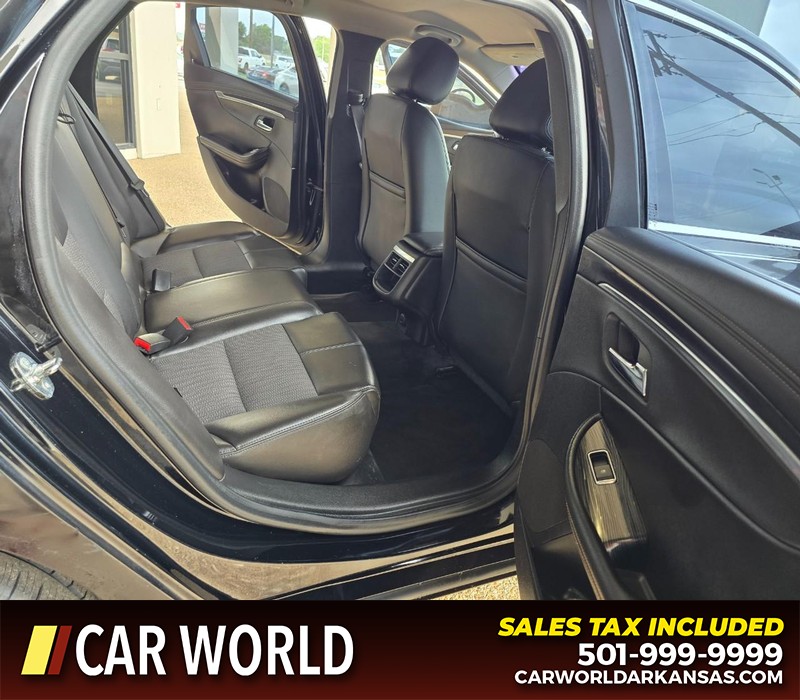 Chevrolet Impala Vehicle Full-screen Gallery Image 11