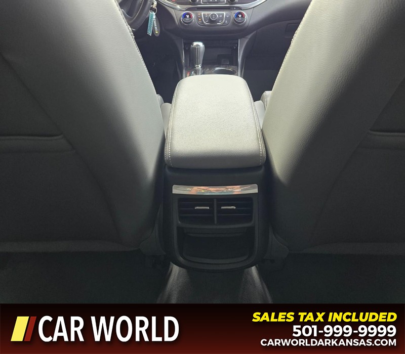 Chevrolet Impala Vehicle Full-screen Gallery Image 19