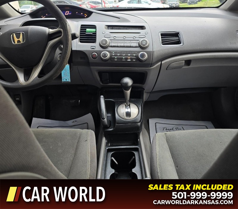 Honda Civic Sedan Vehicle Full-screen Gallery Image 18