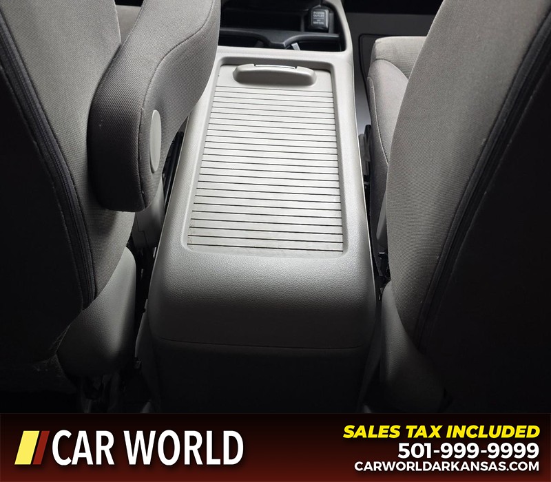 Honda CR-V Vehicle Full-screen Gallery Image 20