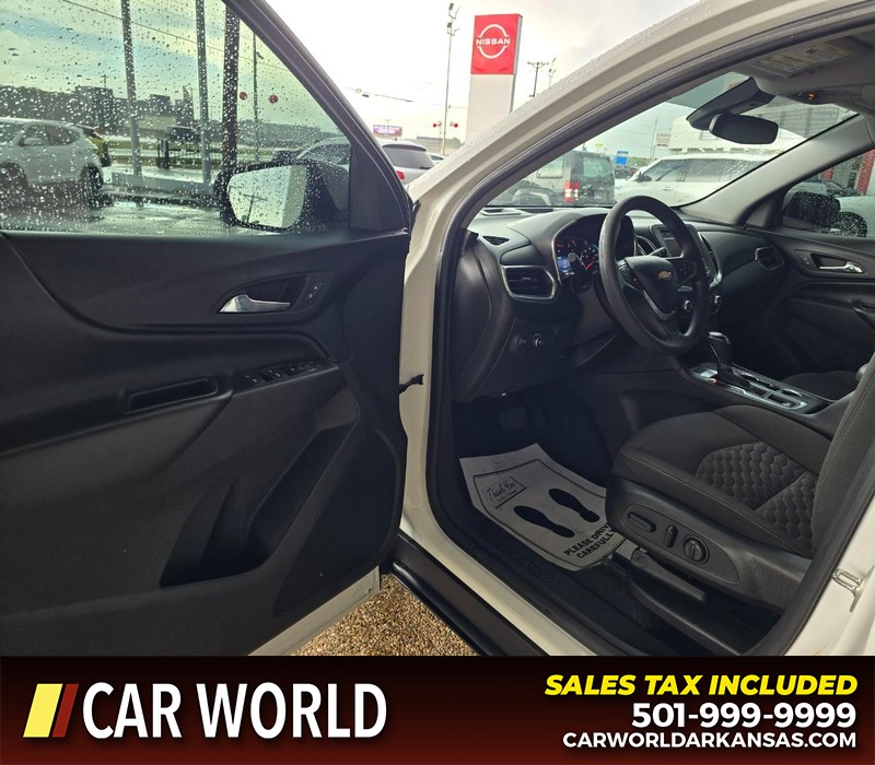 Chevrolet Equinox Vehicle Full-screen Gallery Image 7