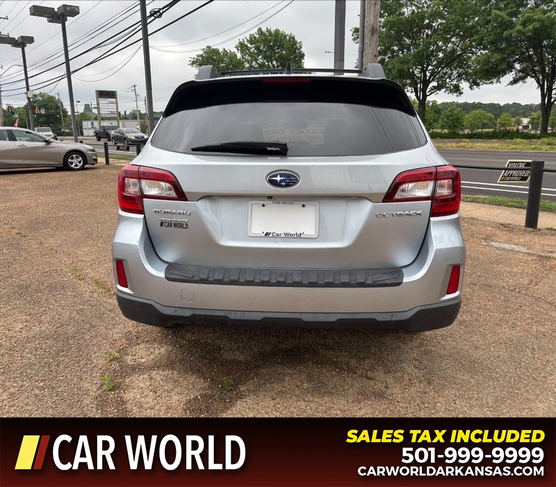 Subaru Outback Vehicle Full-screen Gallery Image 4