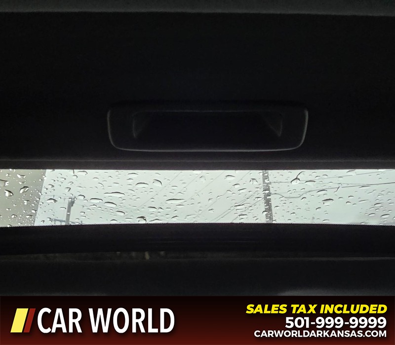 Honda Accord Coupe Vehicle Full-screen Gallery Image 18