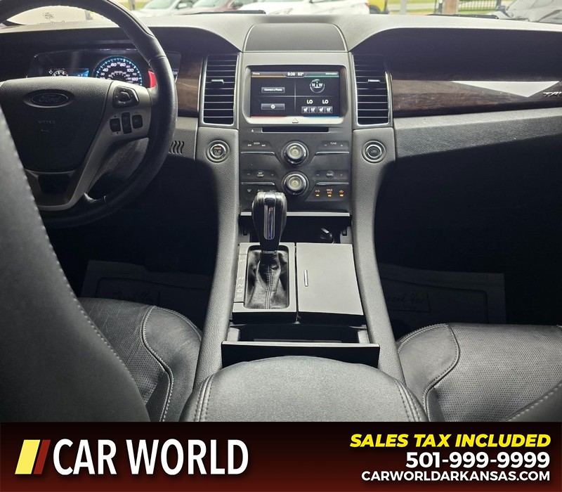 Ford Taurus Vehicle Full-screen Gallery Image 18